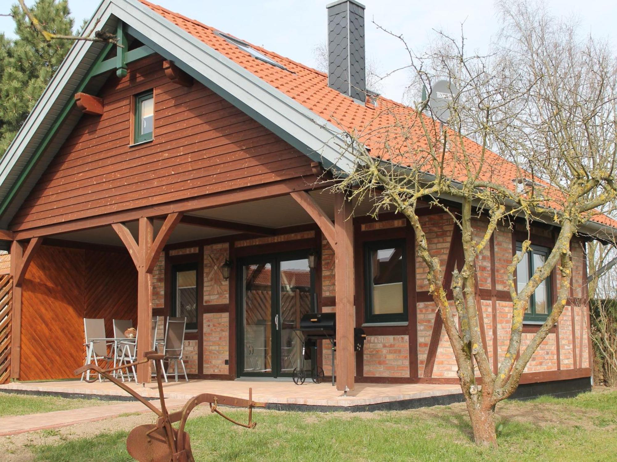 Modern Holiday Home In Brusow With Roofed Terrace Kropelin ภายนอก รูปภาพ