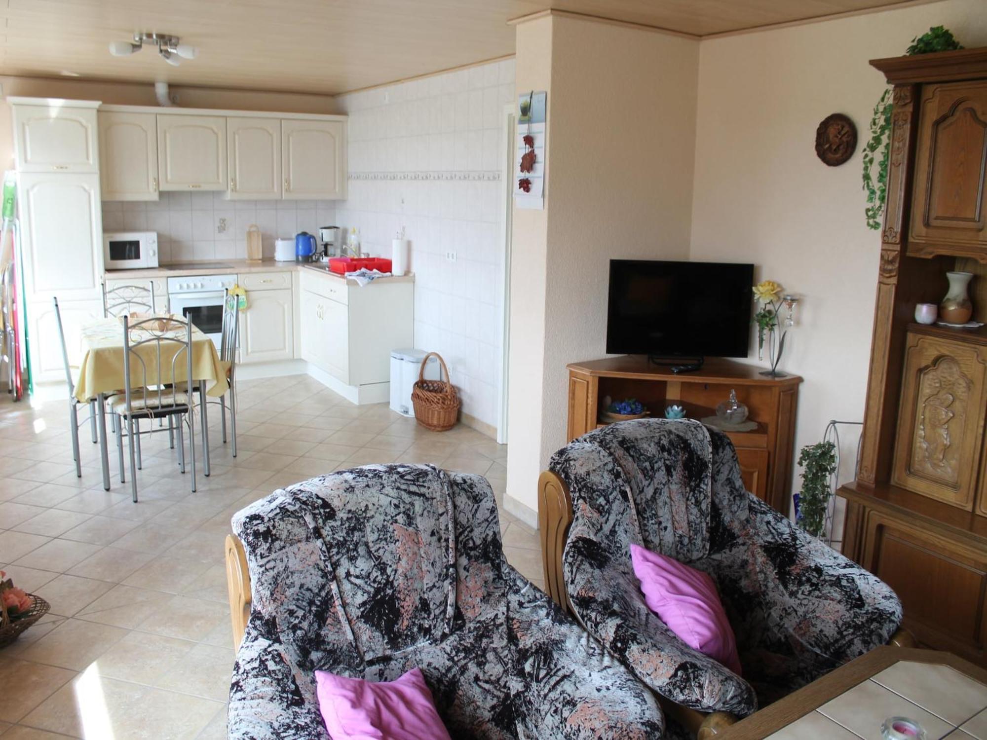 Modern Holiday Home In Brusow With Roofed Terrace Kropelin ภายนอก รูปภาพ
